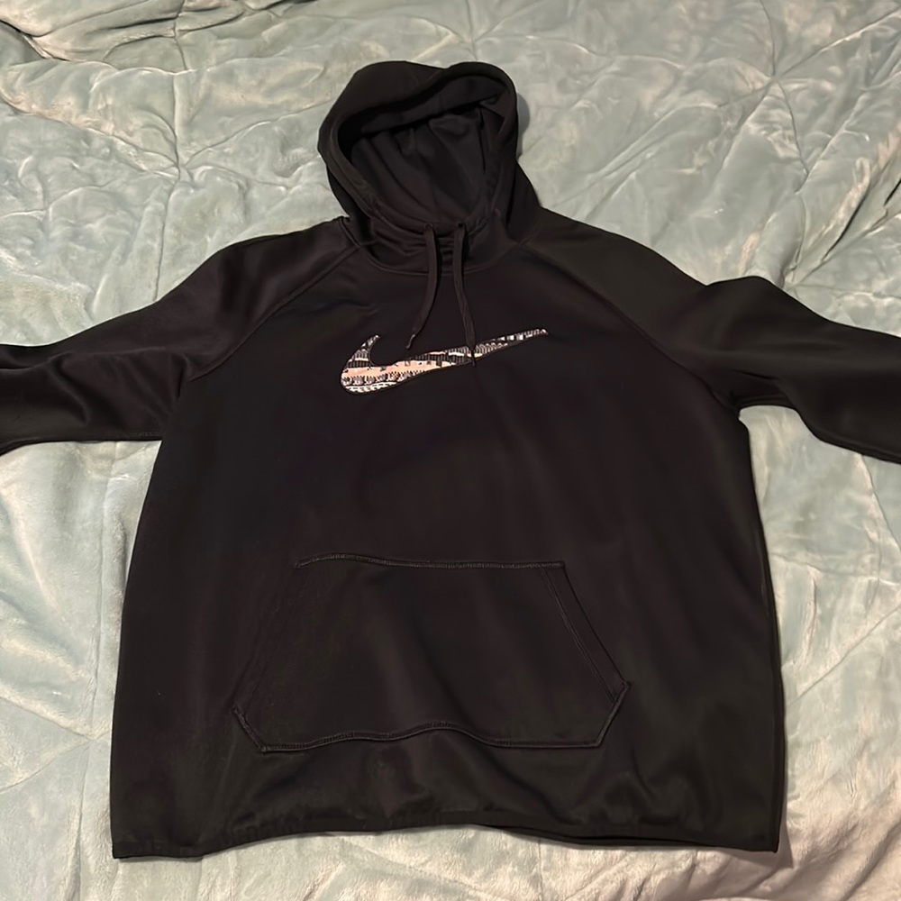 Used Nike Hoodie. Xtra Large.